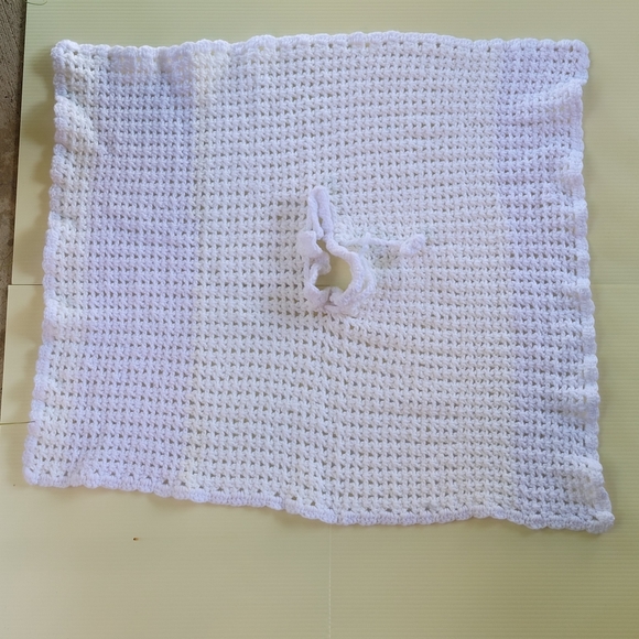 Hand made shall for young person - Picture 5 of 7